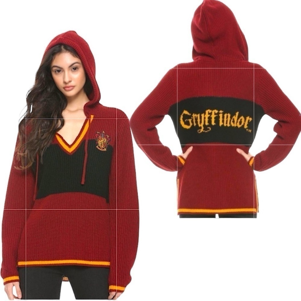 Harry Potter GRYFFYINDER Ribbed Knit Hooded Burgundy Wine/Yellow Sweater Mediu…